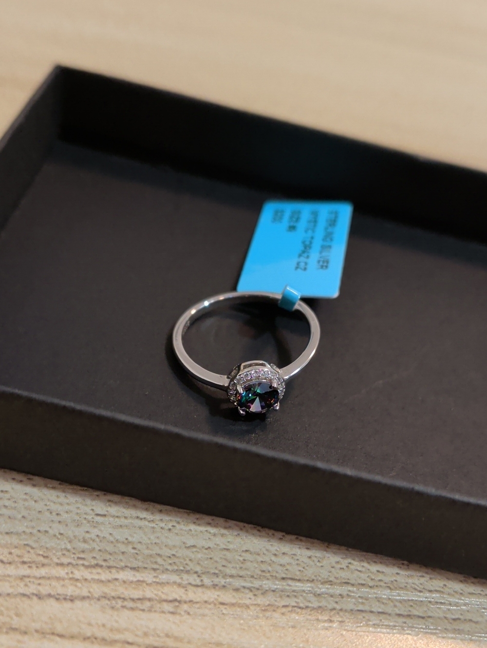 Retail $200 925 Sterling Silver Mystic Topaz Sz 9 Silver Ring